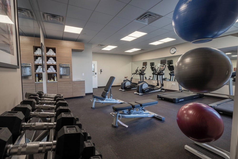 TownePlace Suites by Marriott Clinton - photo 21