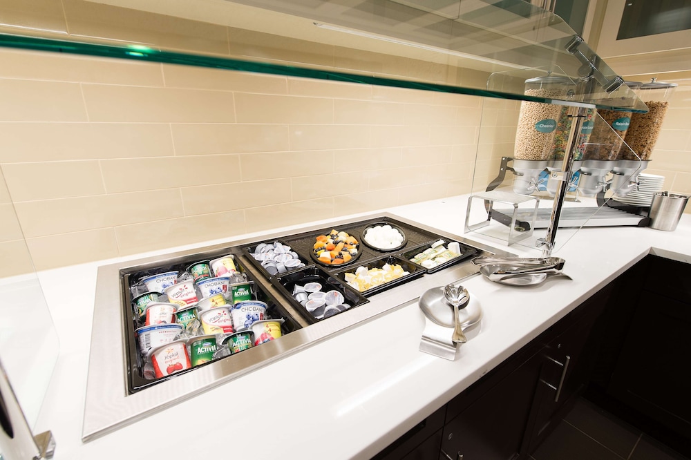 Homewood Suites by Hilton Concord Charlotte - photo 59