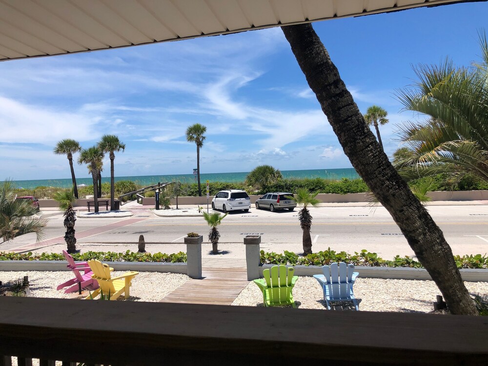 Sabal Palms Inn - photo 48