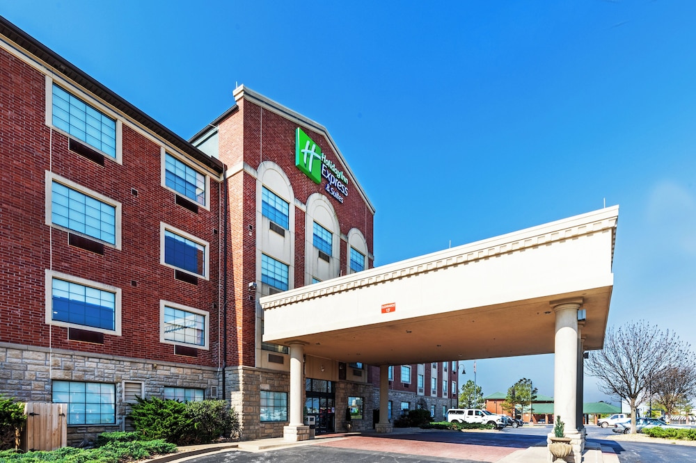Holiday Inn Express & Suites Tulsa S Broken Arrow Hwy 51 by IHG - photo 64