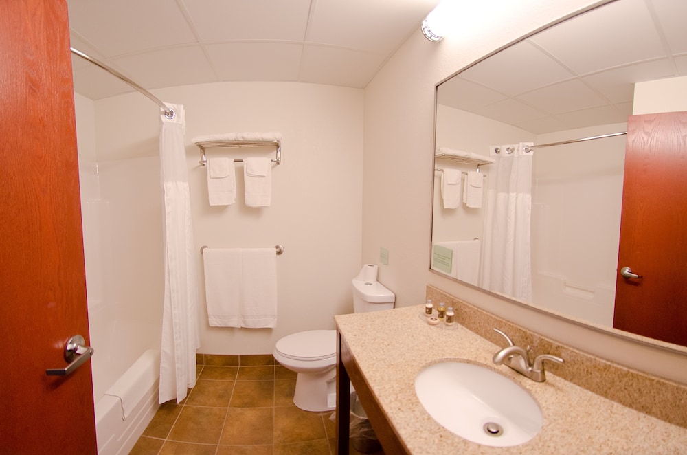 Pleasant Night Inn Carthage Near Fort Drum - photo 16