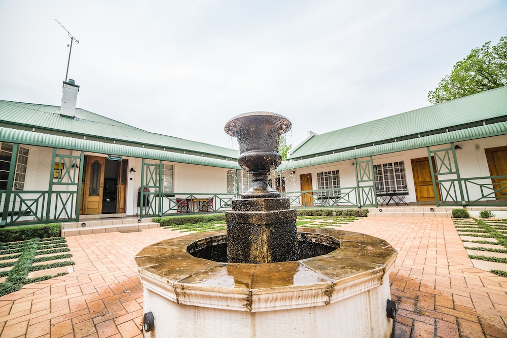 AnnVilla Guesthouse — 4-Star Luxury Hotel in Klerksdorp, South Africa