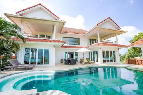 Seaview Villa Beach Connection — 4-Star Luxury Hotel in Koh Samui, Thailand