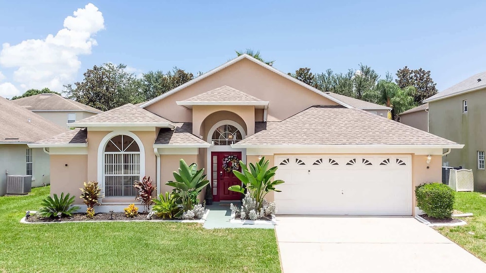 Beachy Retreat — 4-Star Luxury Hotel in Kissimmee, United States