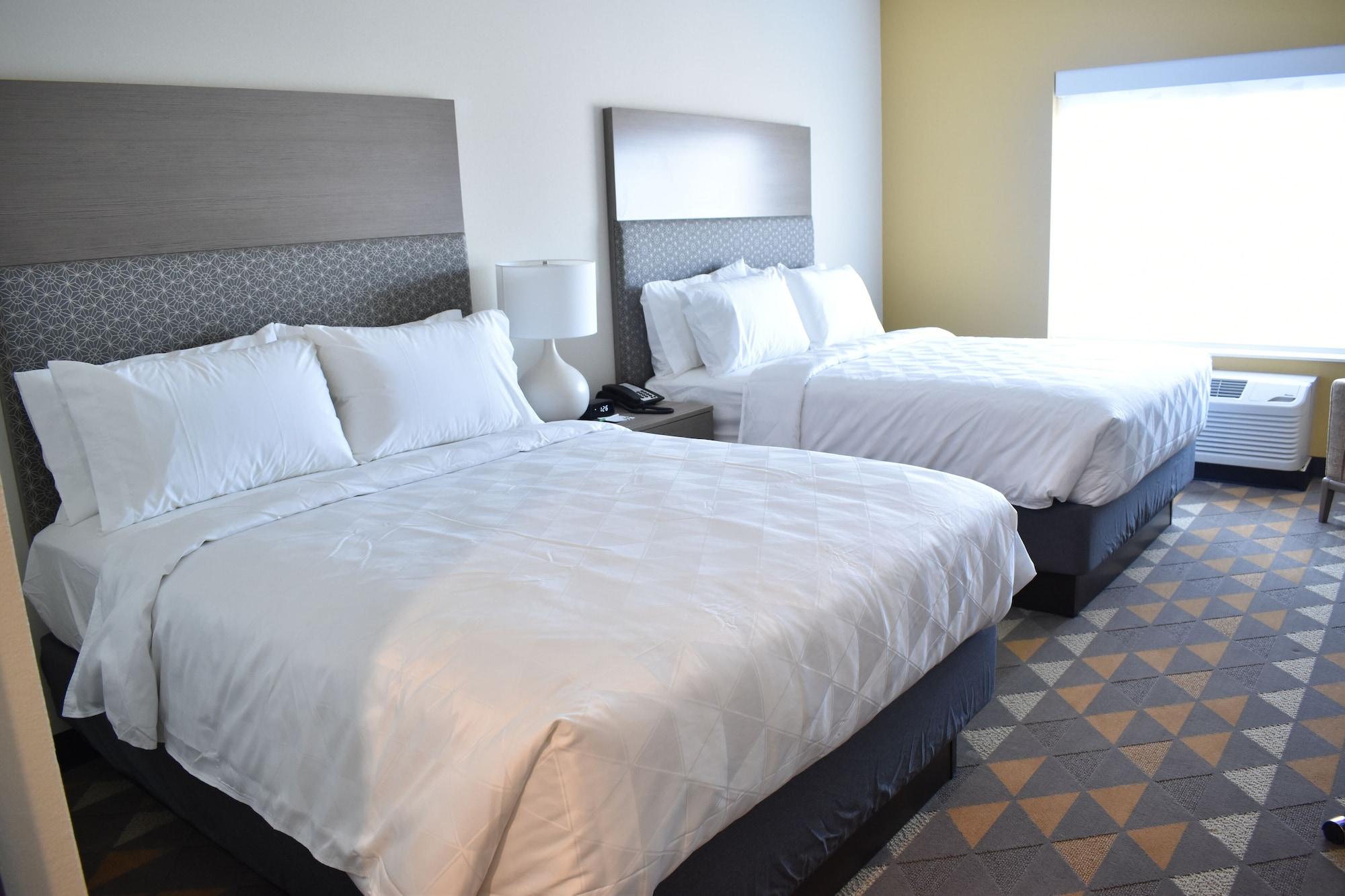 Holiday Inn Kansas City Northeast by IHG - photo 4