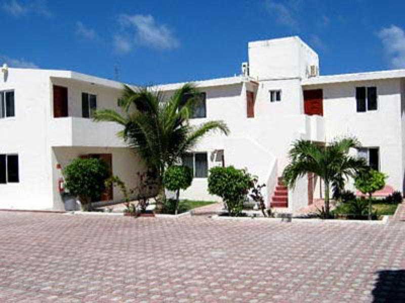 Carmen Beach in Puerto Morelos, Mexico