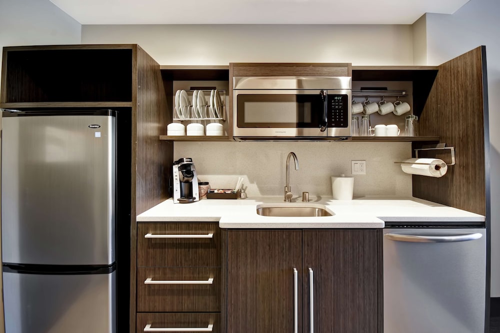 Home2 Suites by Hilton Los Angeles Montebello - photo 15