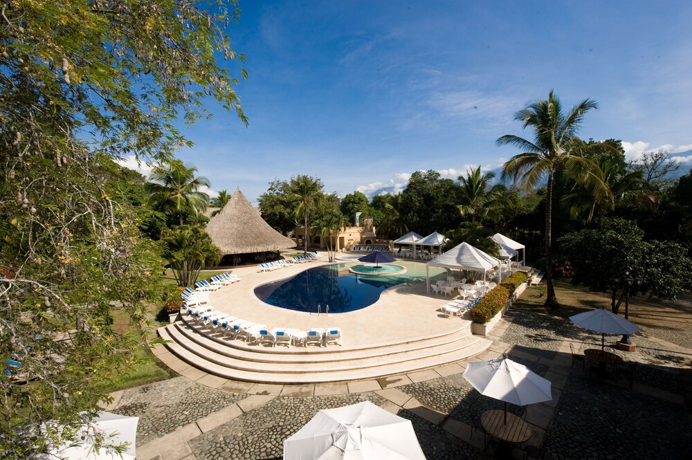 Hotel y Spa Santa Fe Colonial — hotel in Santa Fe De Antioquia
