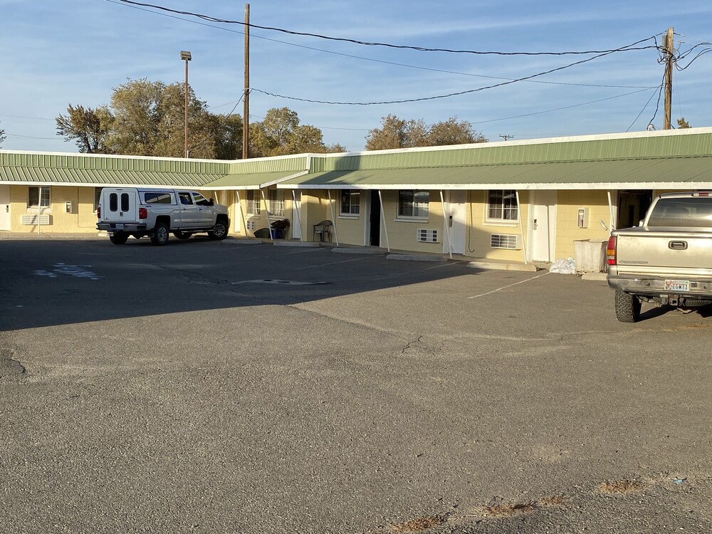 Mcdermitt Hotel - photo 38