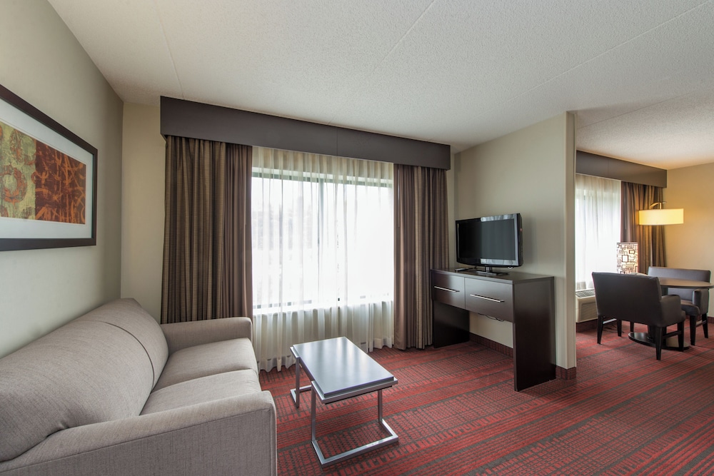 Holiday Inn Express Hotel & Suites Auburn by IHG - photo 17