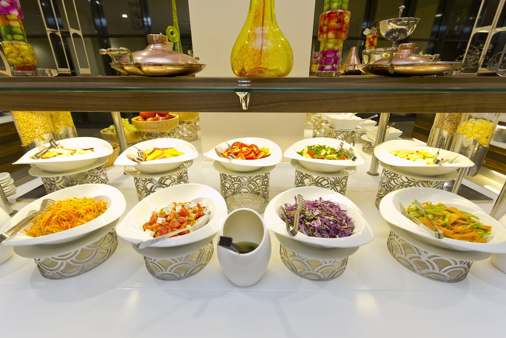 מזון ומשקאות