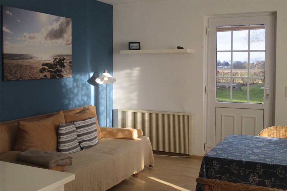 Hof Faasel Bauernhofurlaub an der Ostsee — 4-Star Luxury Hotel in Gromitz, Germany