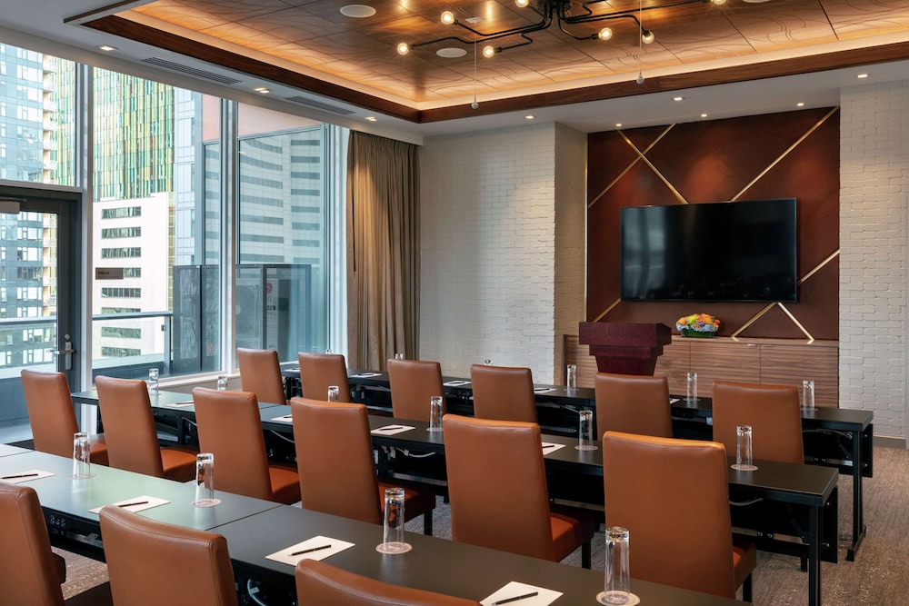 The Sound Hotel Seattle Belltown Tapestry Collection by Hilton - photo 44