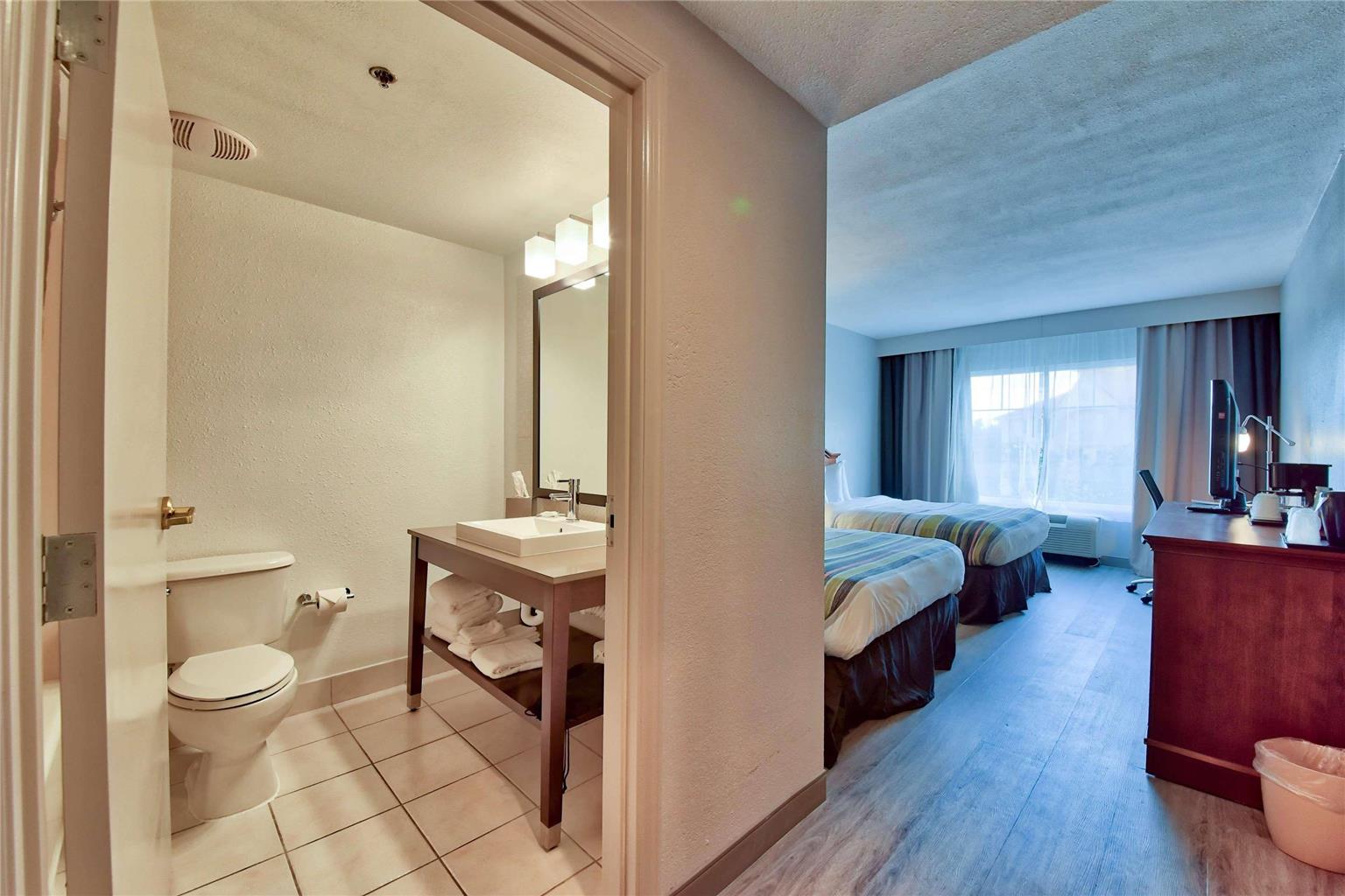 Country Inn & Suites by Radisson Ocala Southwest - photo 11