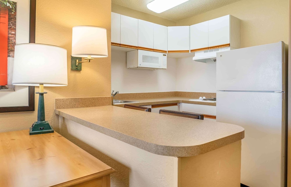 Extended Stay America Detroit Auburn Hills University Dr - photo 20