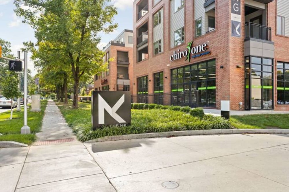 CozySuites at Meridian Kessler — 4-Star Luxury Hotel in Indianapolis, United States