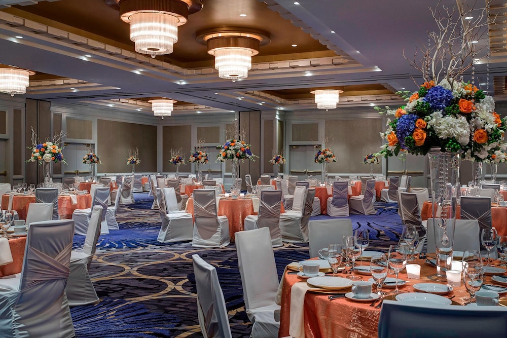 Seattle Marriott Waterfront - photo 3