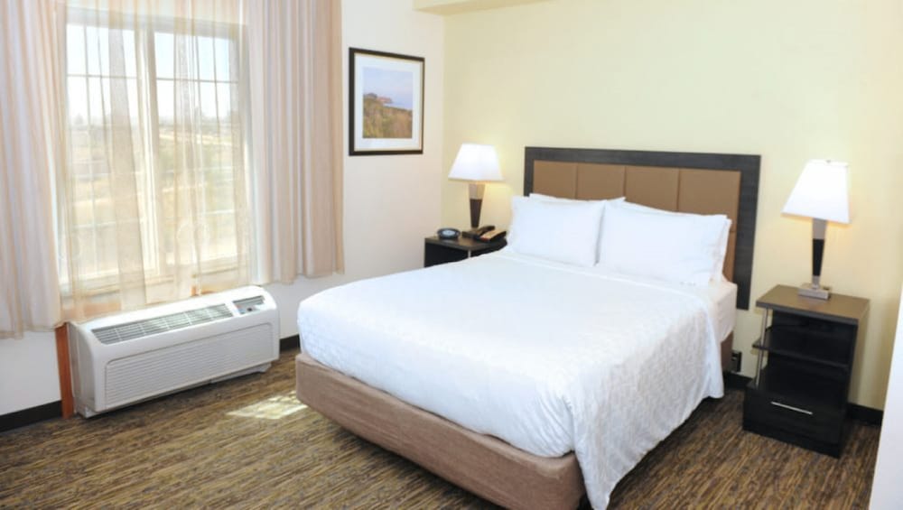 Candlewood Suites Santa Maria by IHG - photo 18