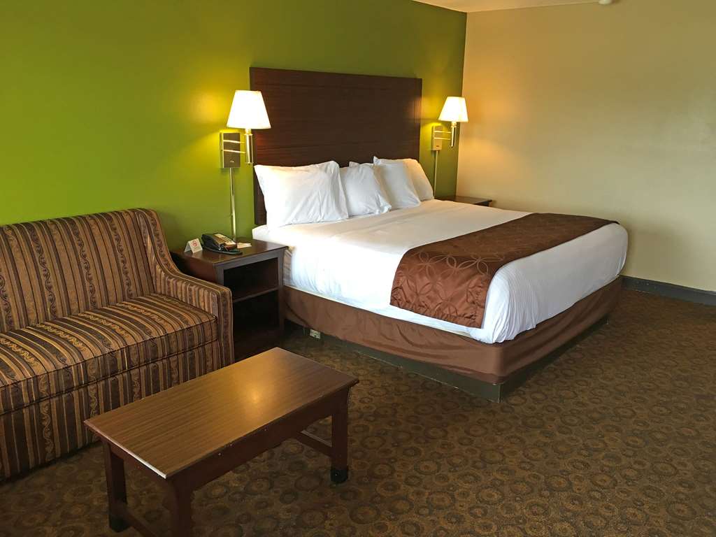 Americas Best Value Inn & Suites Greenwood - photo 4