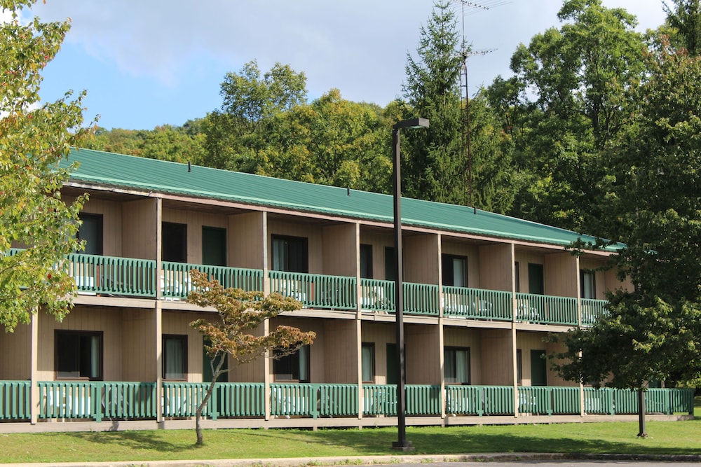 Alpine Lake Resort - photo 39