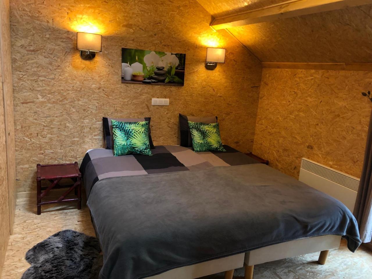 Li Stole in Durbuy, Belgium