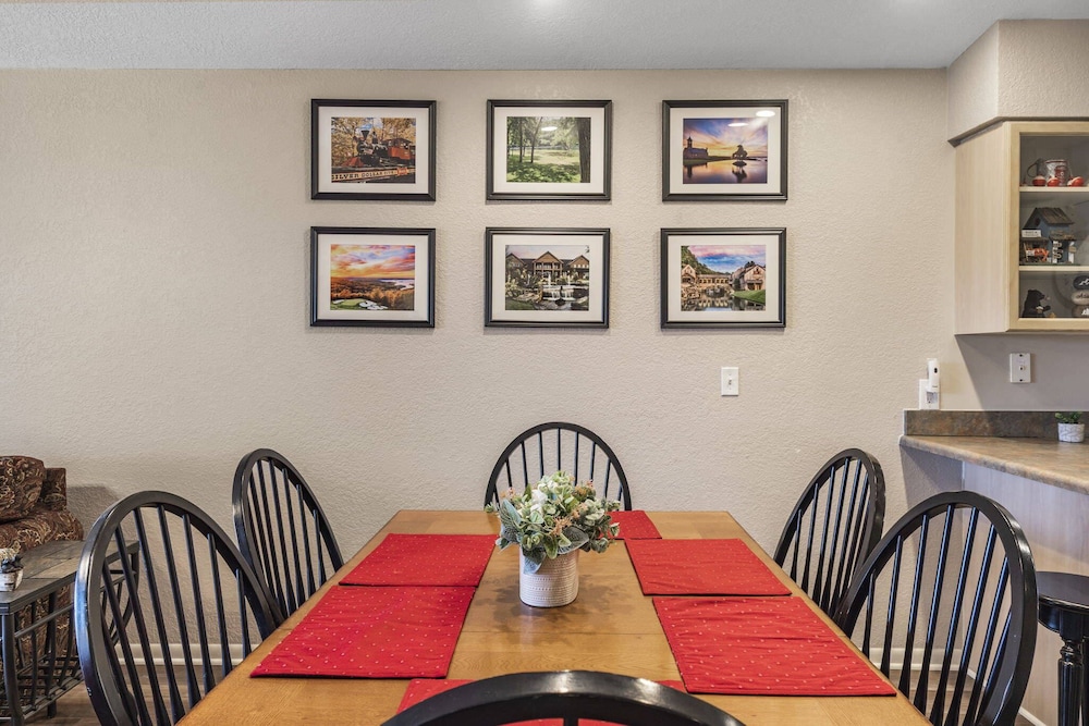 Cozy Family Resort Getaway - photo 36
