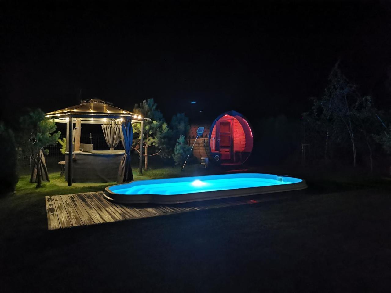 Dom Na Mazurach Z Jacuzzi Balia I Sauna — hotel in Stare Juchy