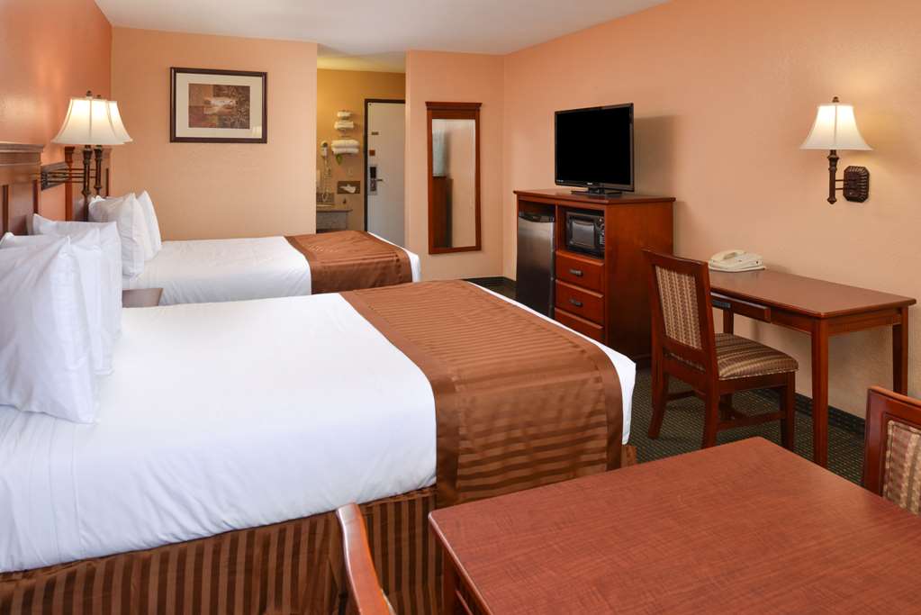 Americas Best Value Inn & Suites Bakersfield E - photo 15
