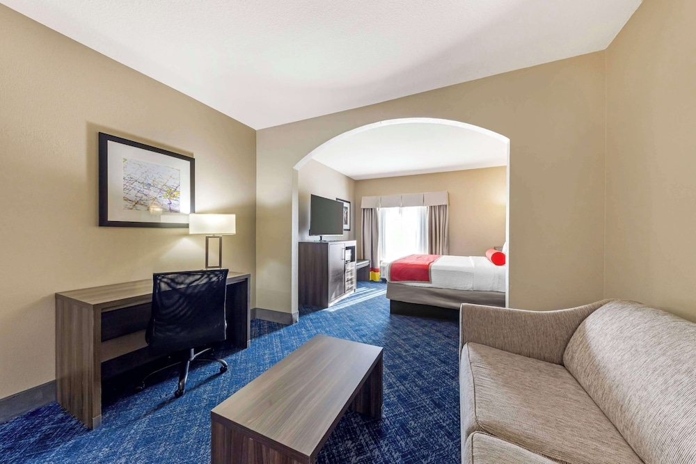 Best Western Plus Midwest City Inn & Suites - photo 9
