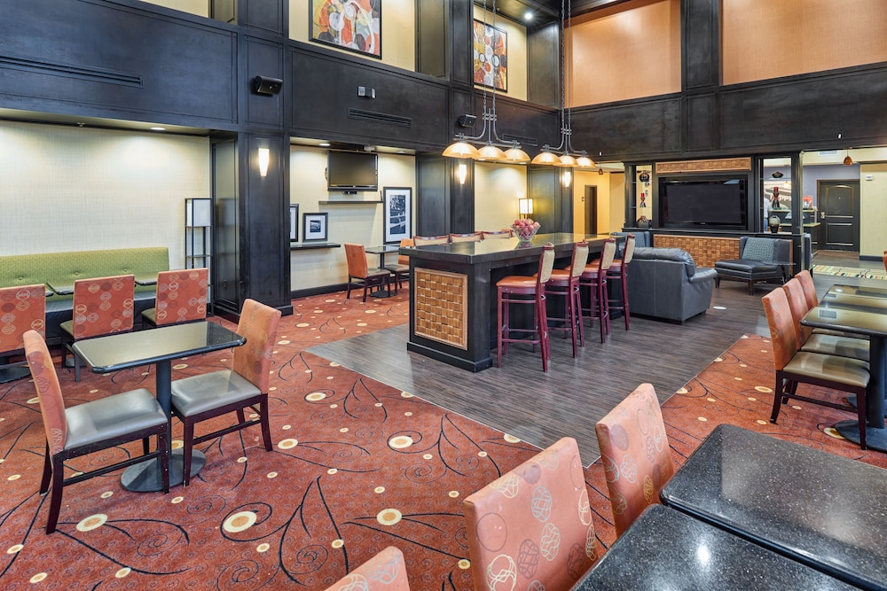 Hampton Inn & Suites Longview North - photo 7