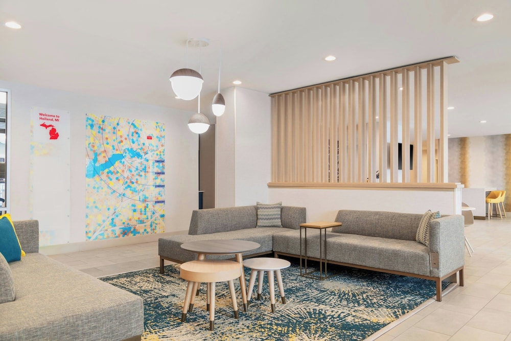 TownePlace Suites by Marriott Holland - photo 2