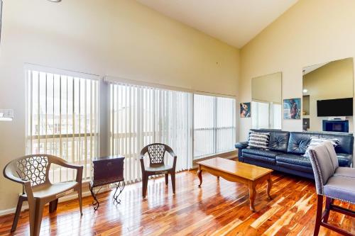 Mariner Village 307 — Seabrook — photo 5
