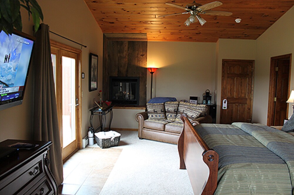 Bear Lodges & 131 Main Street - photo 22