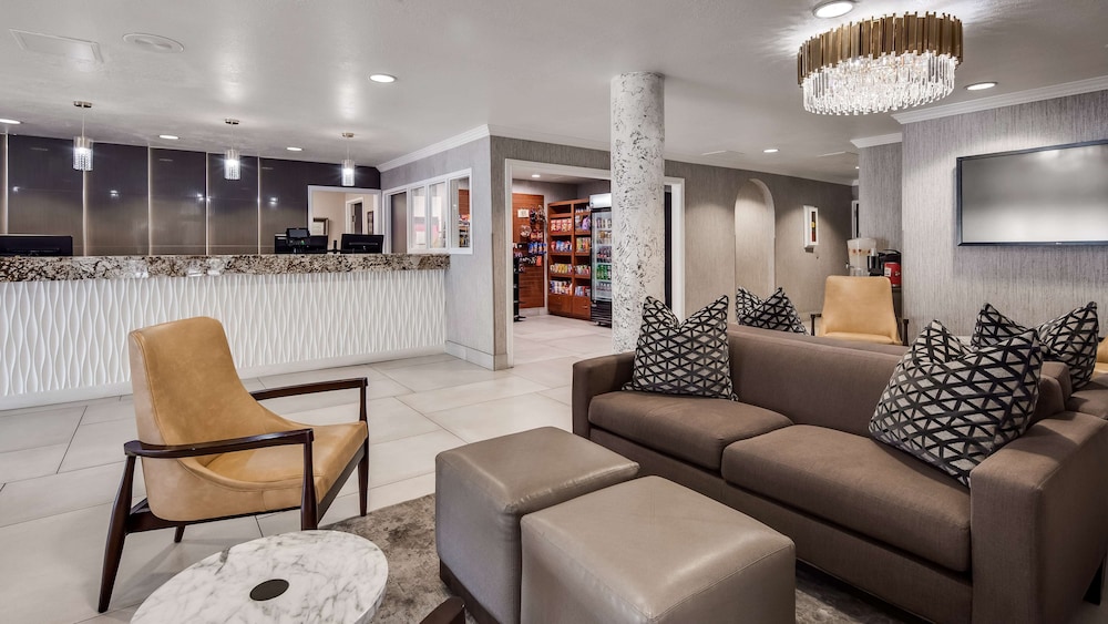 Best Western Plus Abbey Inn - photo 4