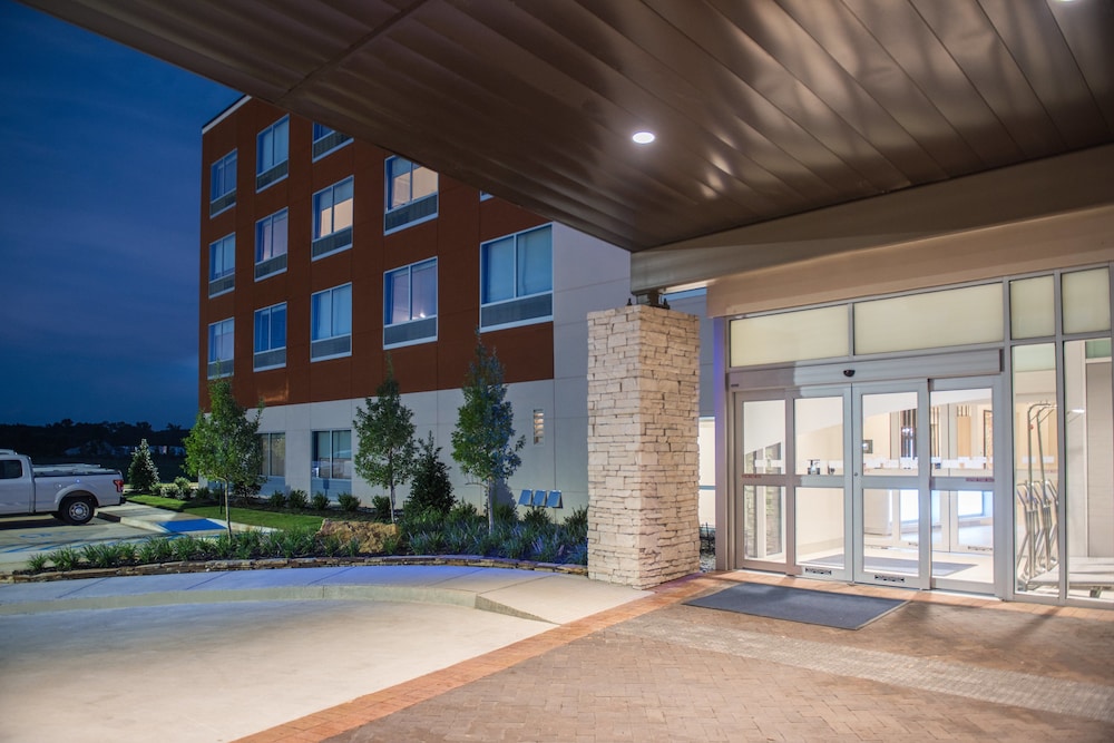 Holiday Inn Express & Suites Ruston by IHG - photo 27