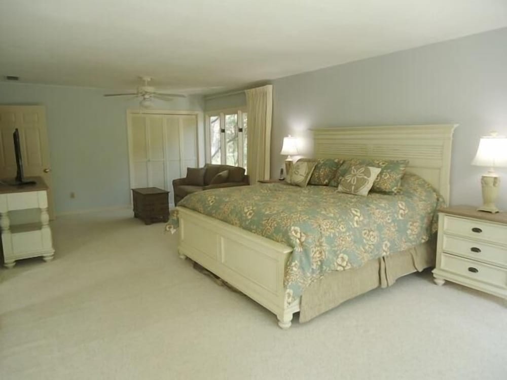 34 Baynard Park Rd. at The Sea Pines Resort - photo 20