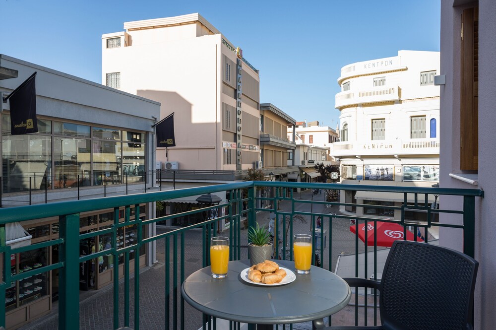Mirma City Studio & Apartment — 4-Star Luxury Hotel in Chania, Greece