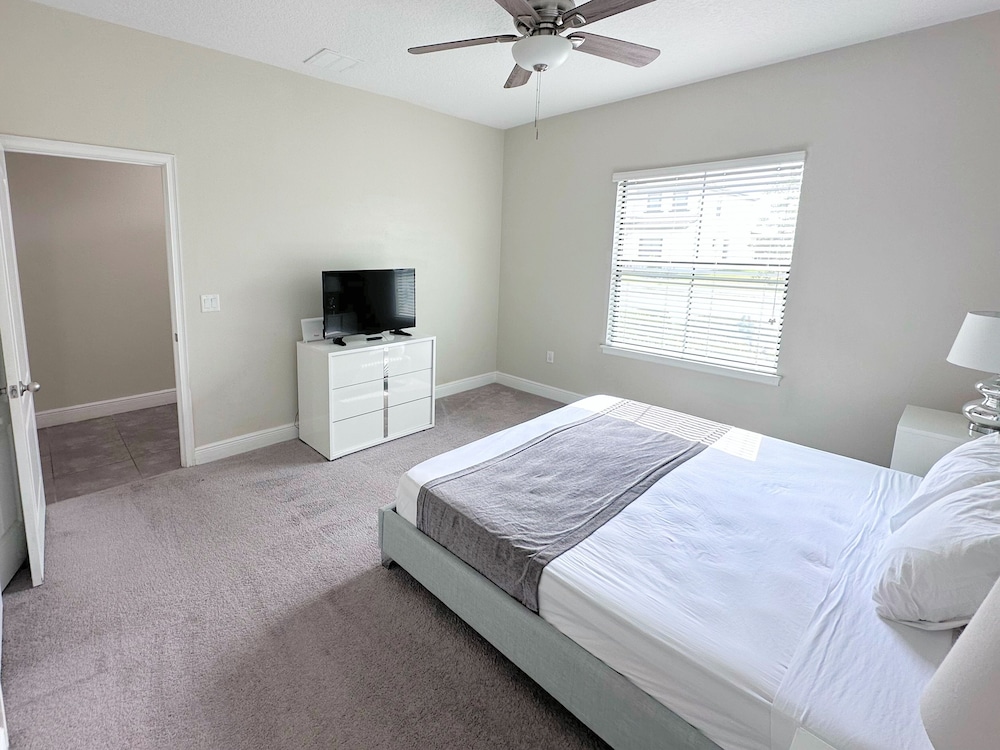 Balmoral Resort 195mcv 4 Bedroom Home by RedAwning - photo 4