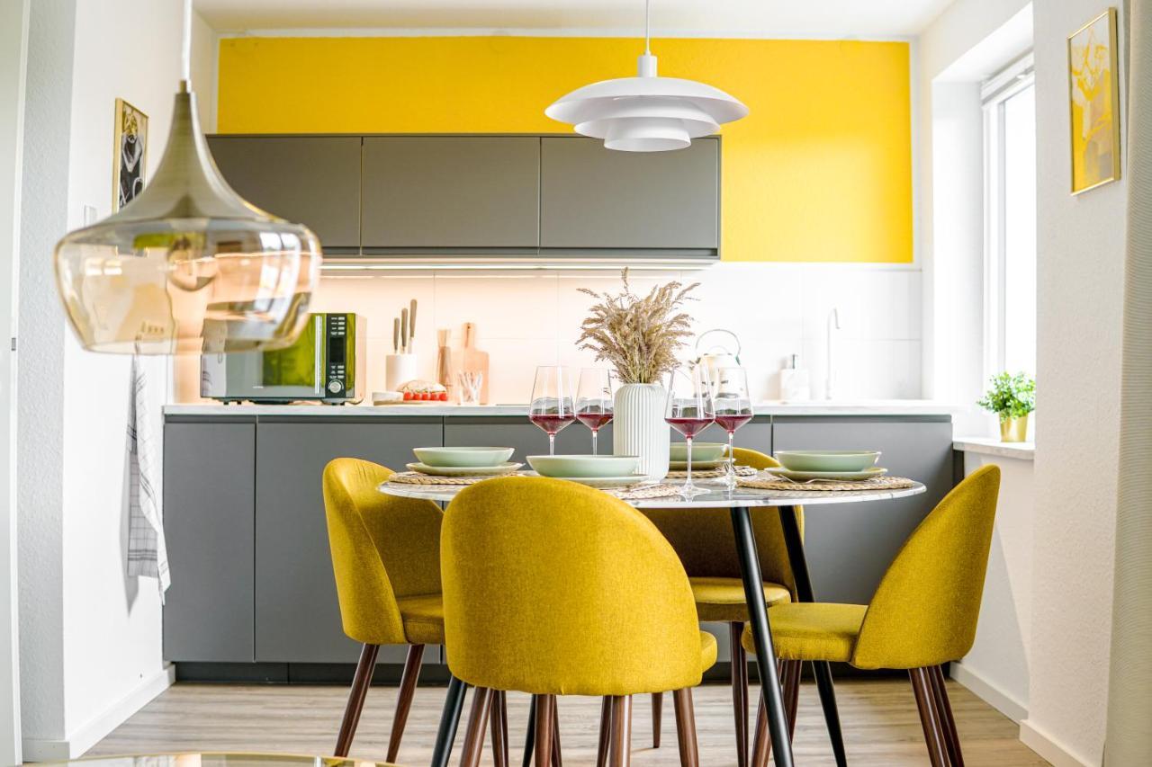 HOMEFY Come Together Apartment — 4-Star Luxury Hotel in Essen, Germany