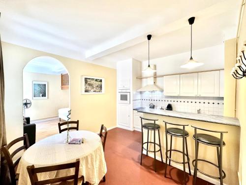 Ersextius Rl Aix En Provence in Aix-En-Provence, France