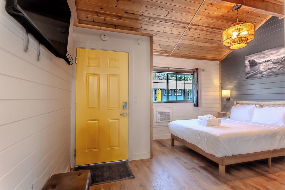 Tahoe Mountain inn - photo 40