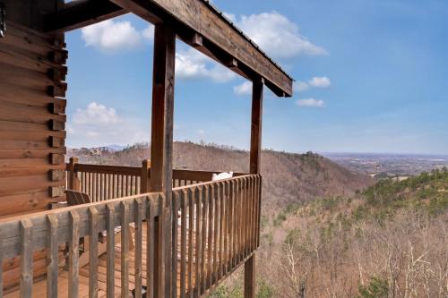 A View From Above Spacious Smoky Mountain Getaway Perfect for Families & Groups - photo 39