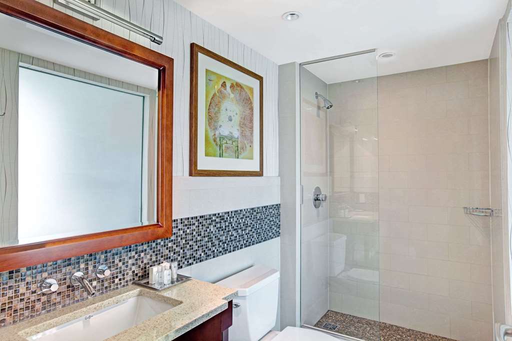 Wyndham Garden Chinatown - photo 11