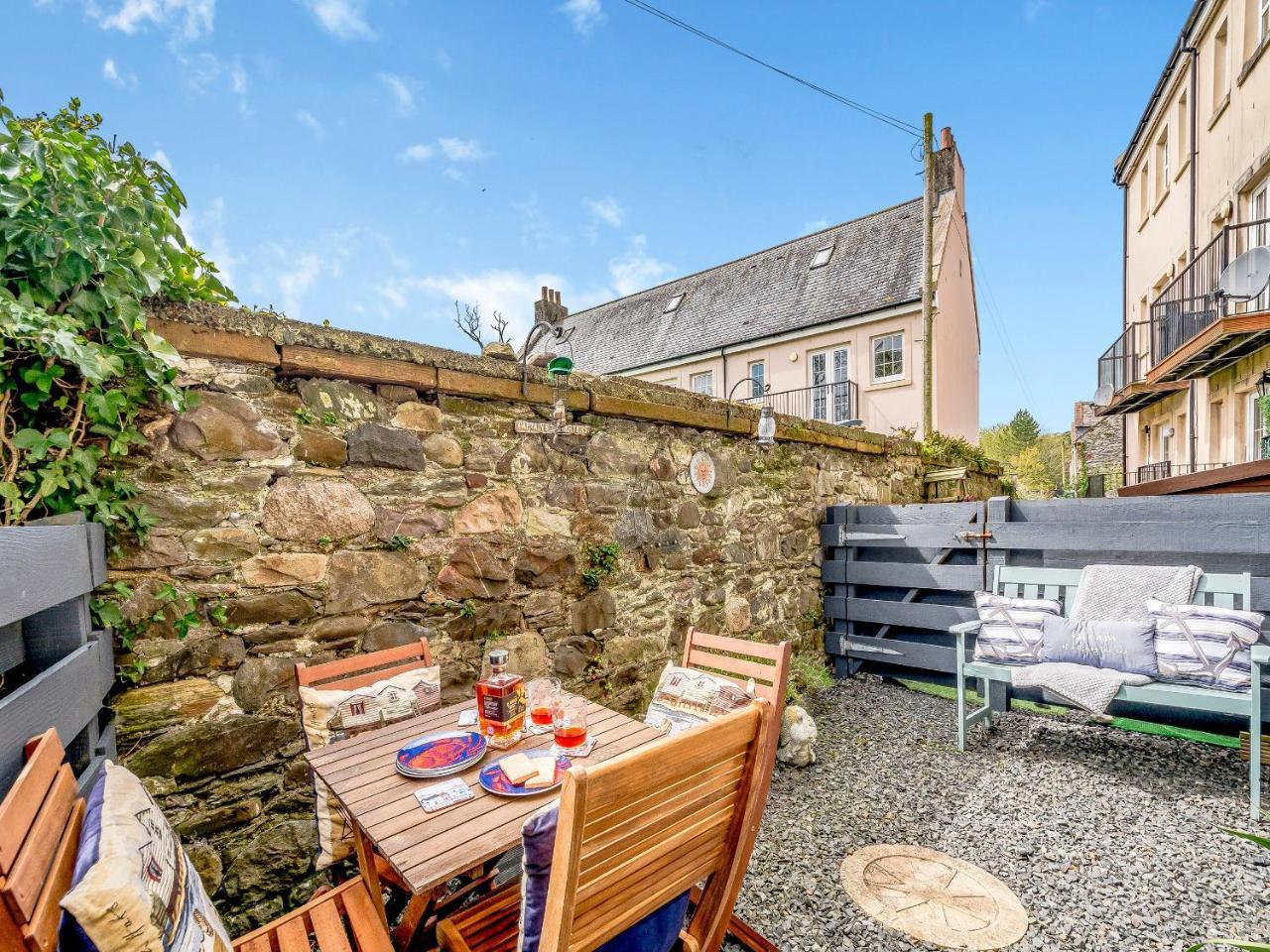 Harbour Retreat — Newton Stewart