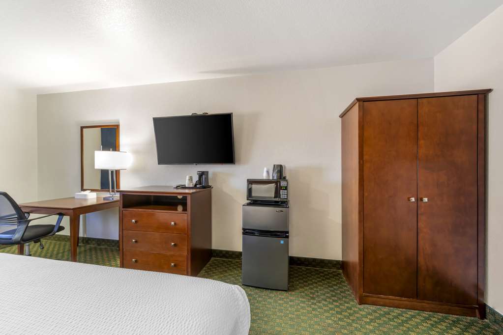 Best Western Parker Inn - photo 26