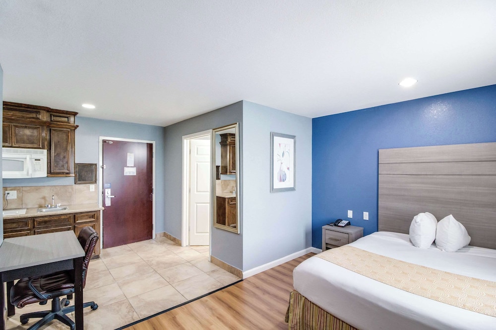 Rodeway Inn & Suites Port Arthur Groves - photo 20
