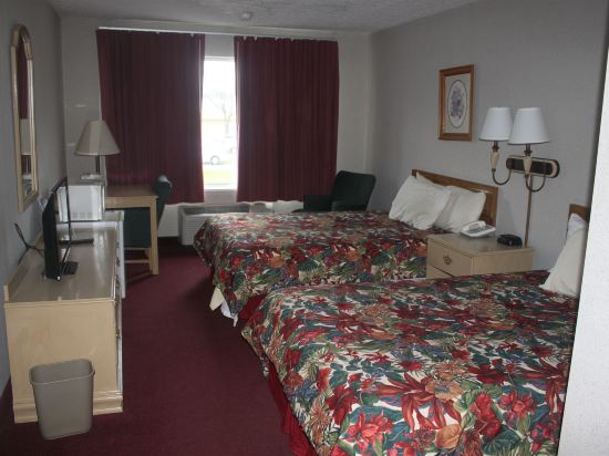 Super 6 Inn and Suites - photo 11
