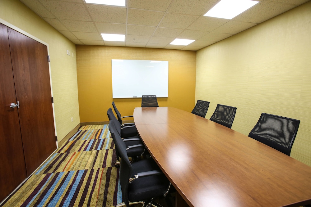 Fairfield Inn Provo - photo 32