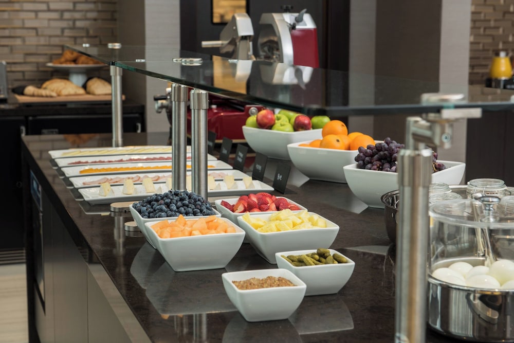 AC Hotel by Marriott Worcester - photo 48