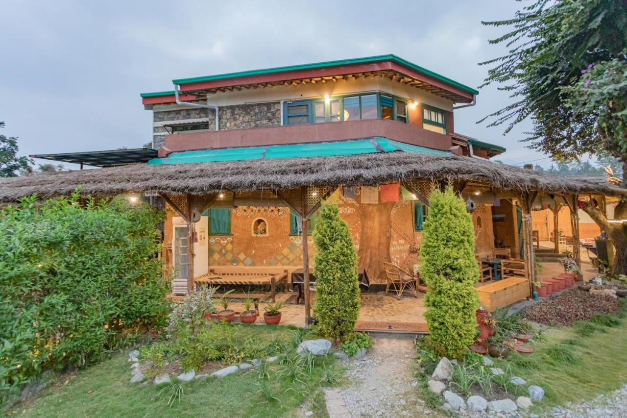 Saffronstays Kaivalya Pet Friendly Sustainable Mudhouse — 4-Star Luxury Hotel in Dehra Dun, India